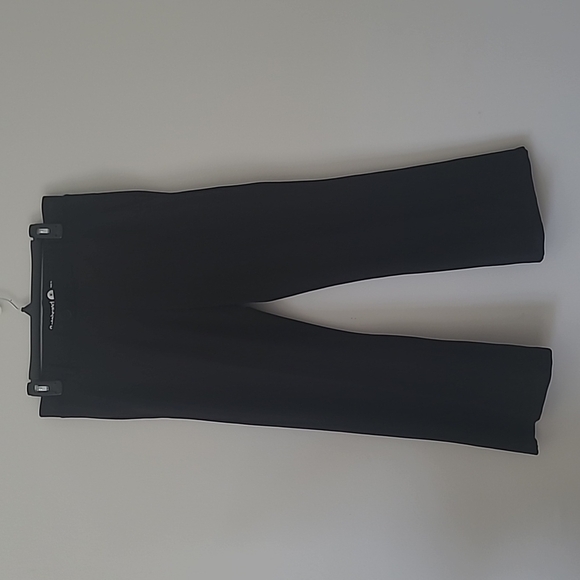 Betabrand Bootcut Dress Yoga Pants in black Size Medium Petite - Picture 7 of 14